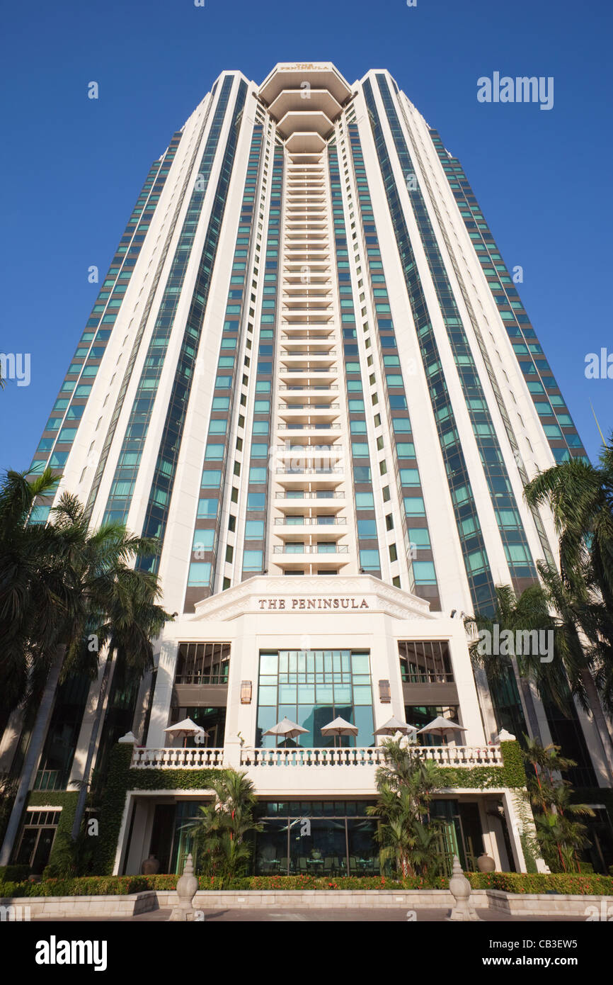 Thailand Bangkok Peninsula Hotel Stock Photo Alamy Thailand Bangkok Peninsula Hotel Stock Photo Alamy