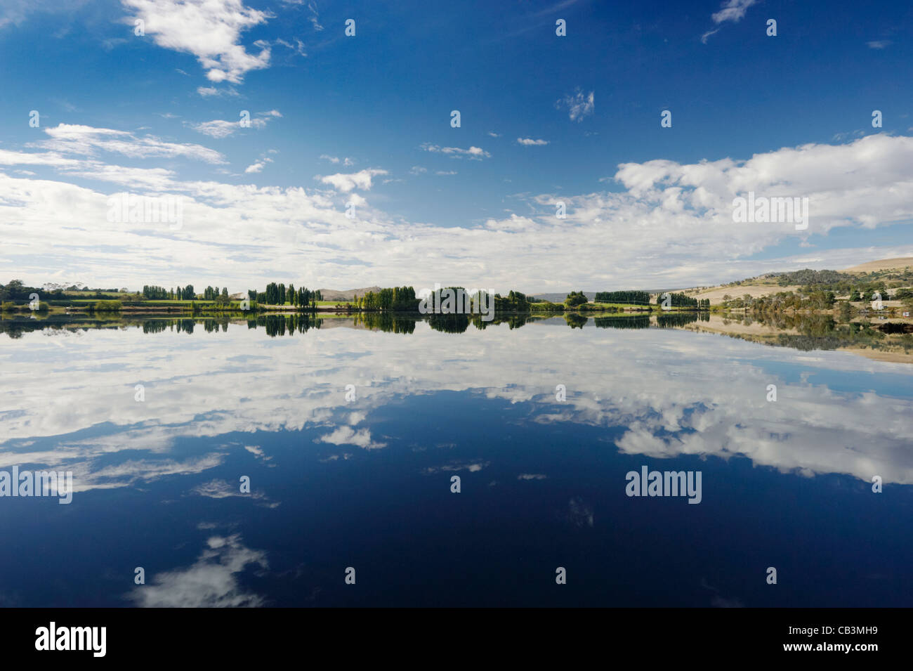 Meadowbank Lake, Tasmania, Australia Stock Photo Alamy