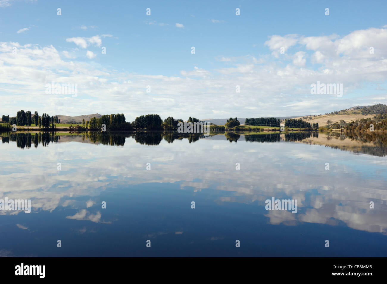 Meadowbank Lake, Tasmania, Australia Stock Photo Alamy