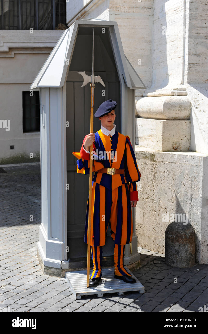 Uniformed Vatican guards outside Rome Italy Europe Stock Photo - Alamy