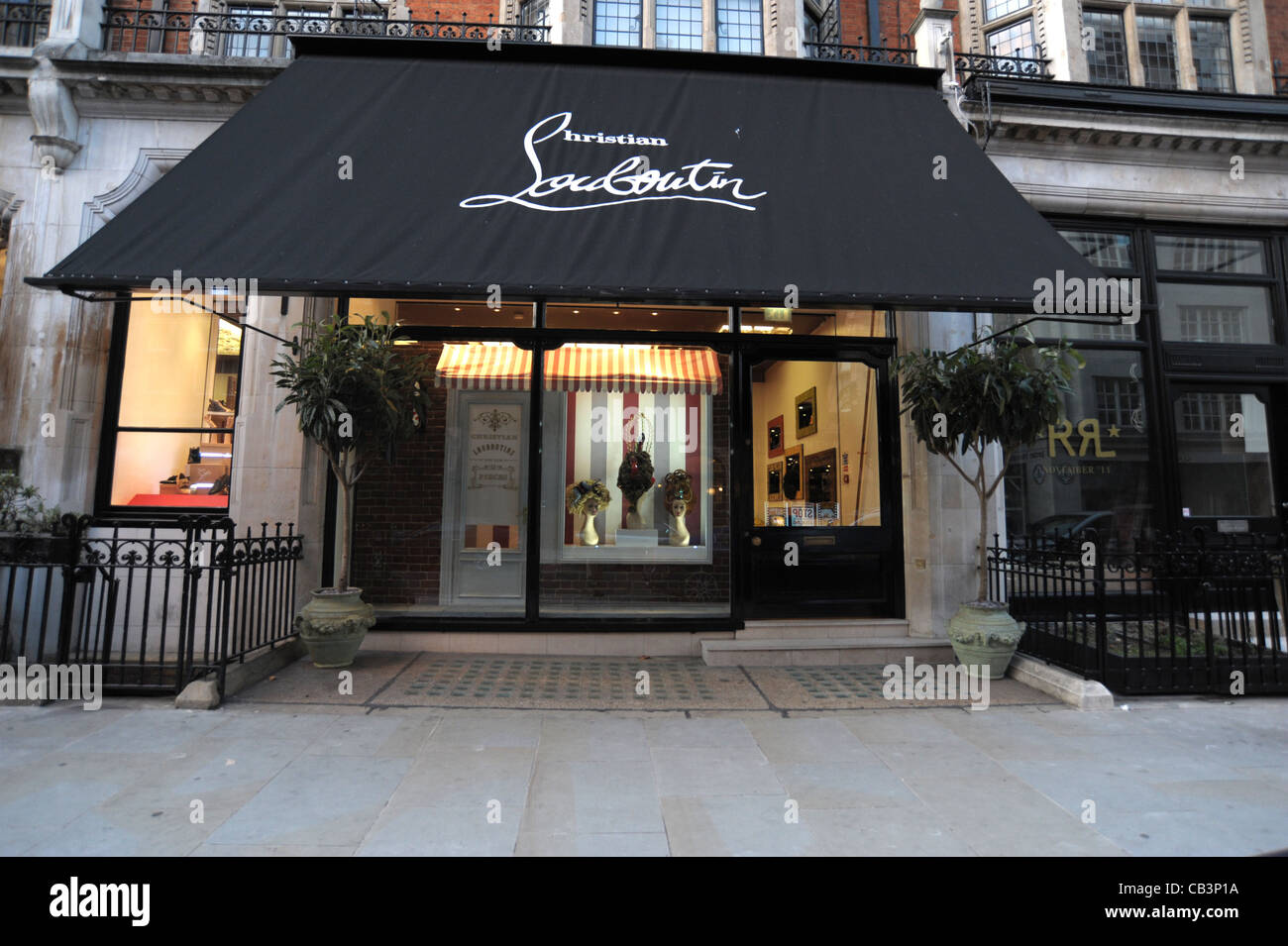 Exterior shot of the Christian Louboutin store on Mount Street ...