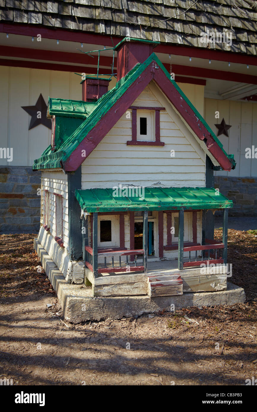 A miniature house in the front of the Cozy Inn restaurant, Thurmont; Maryland. Stock Photo