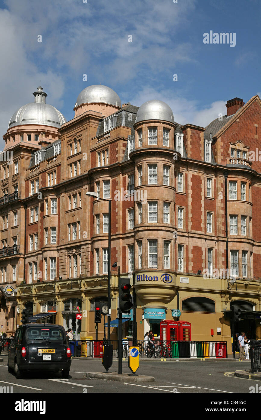 London, Bayswater Road and Hilton Hyde Park Hotel Stock Photo