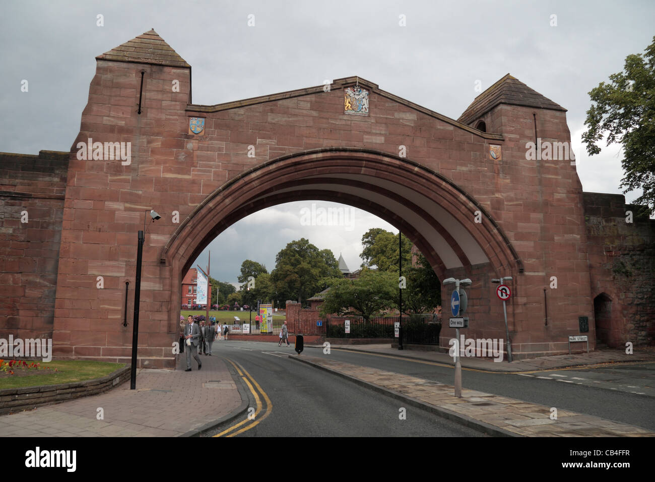 The Newgate, built in 1938, on Pepper Street, Chester, Cheshire, England. Stock Photo