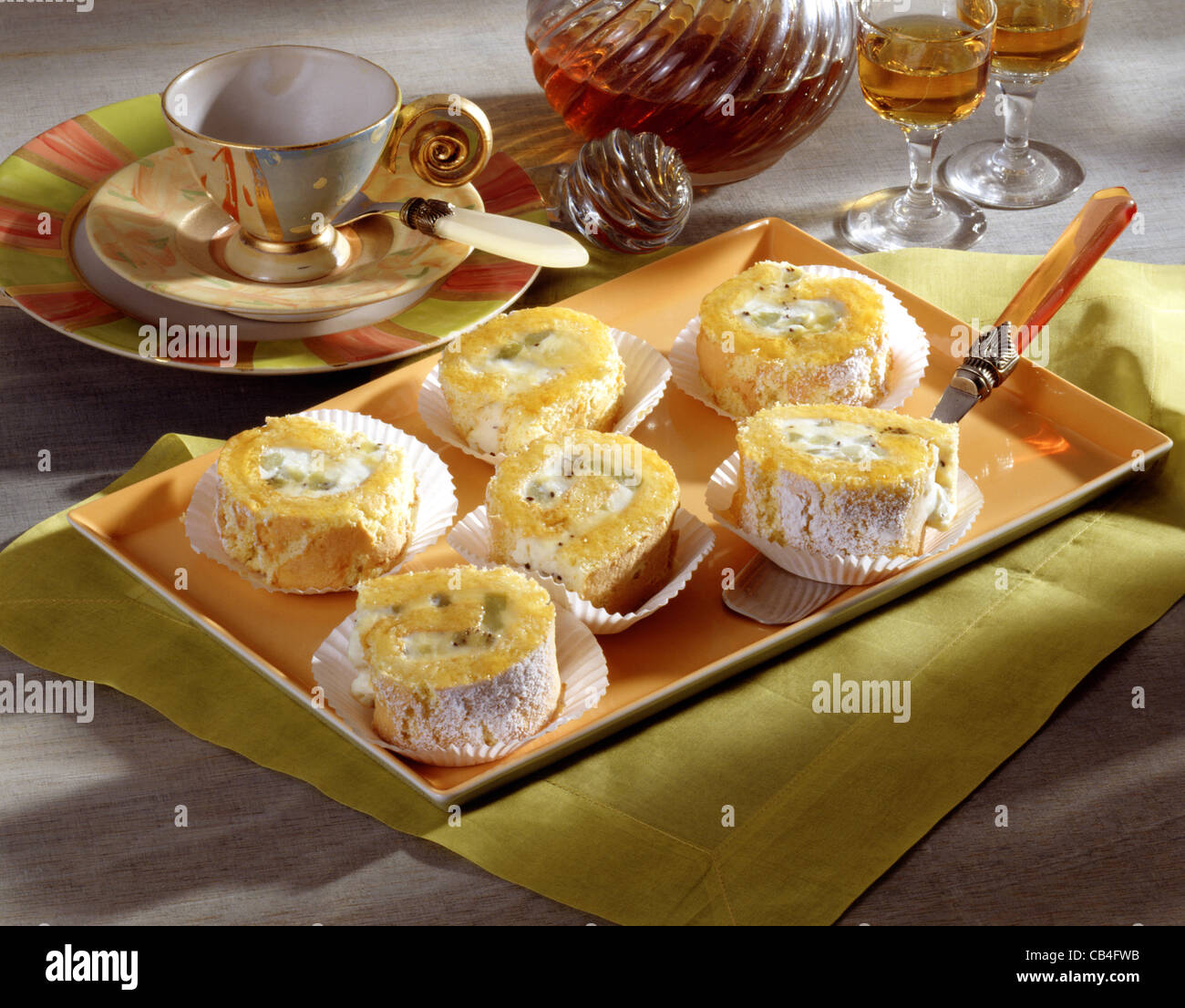 Soft fruit tartlets hi-res stock photography and images - Alamy