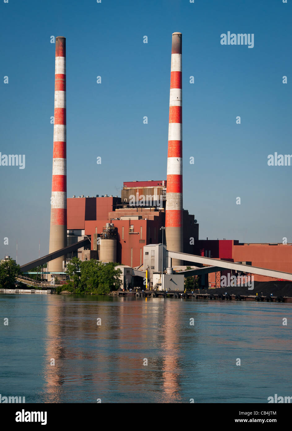 Coal stacks hi-res stock photography and images - Alamy