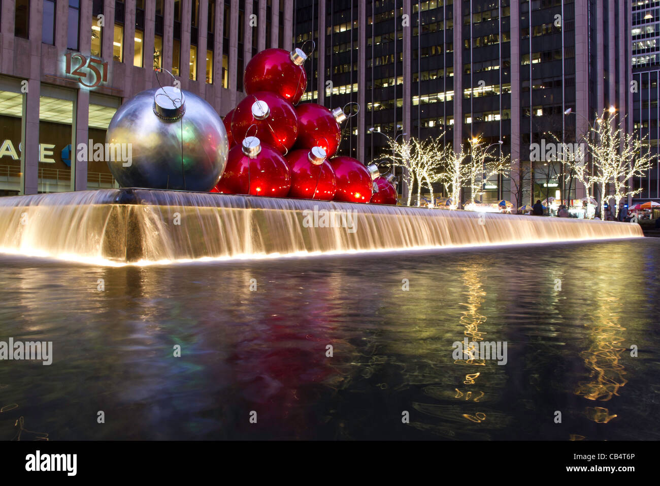 Giant pool balls hi-res stock photography and images - Alamy