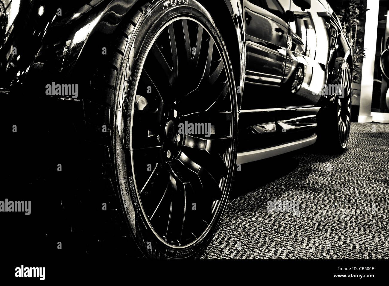 Range Rover Sport Stock Photo - Alamy