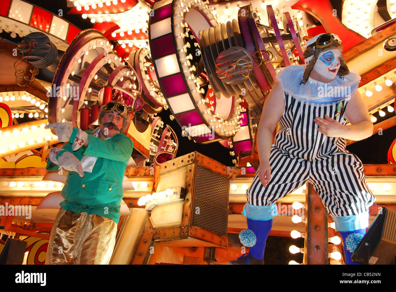 Carnival float uk hires stock photography and images Alamy