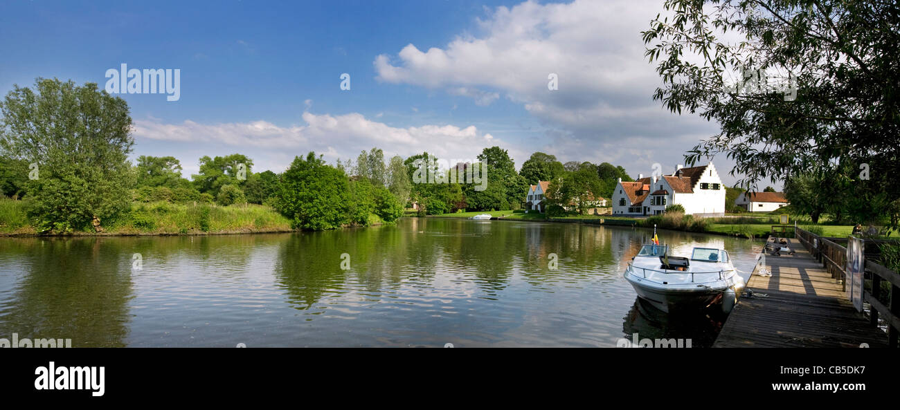 White villa along the river Lys / Leie at Sint-Martens-Latem, Belgium Stock Photo