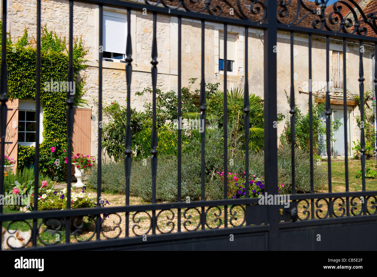 Wrought Iron Fence House Stock Photos & Wrought Iron Fence House Stock