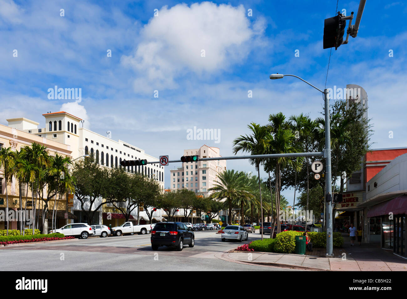 Shops on the Miracle Mile (Coral Way) in downtown Coral Gables, Miami, Florida, USA Stock Photo