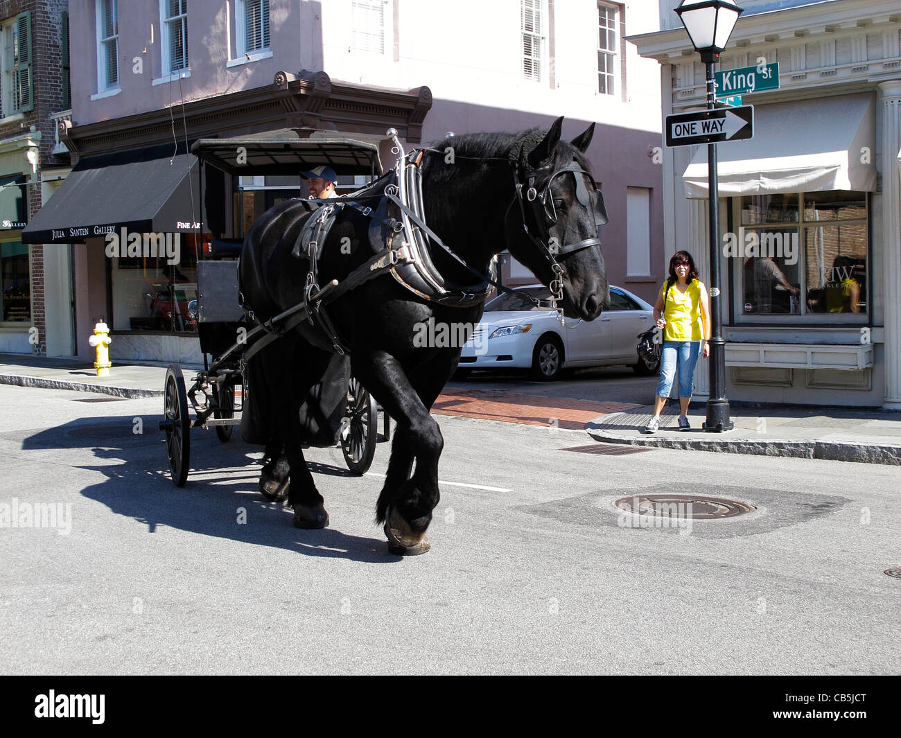 Chinese carriage hi-res stock photography and images - Alamy