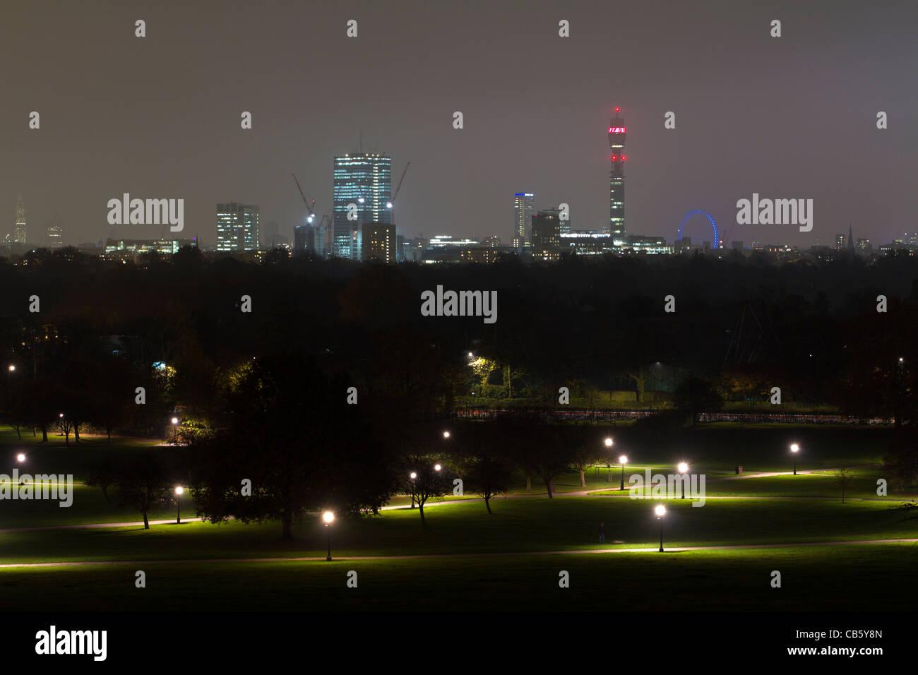 London skyline night bt tower hi-res stock photography and images - Alamy