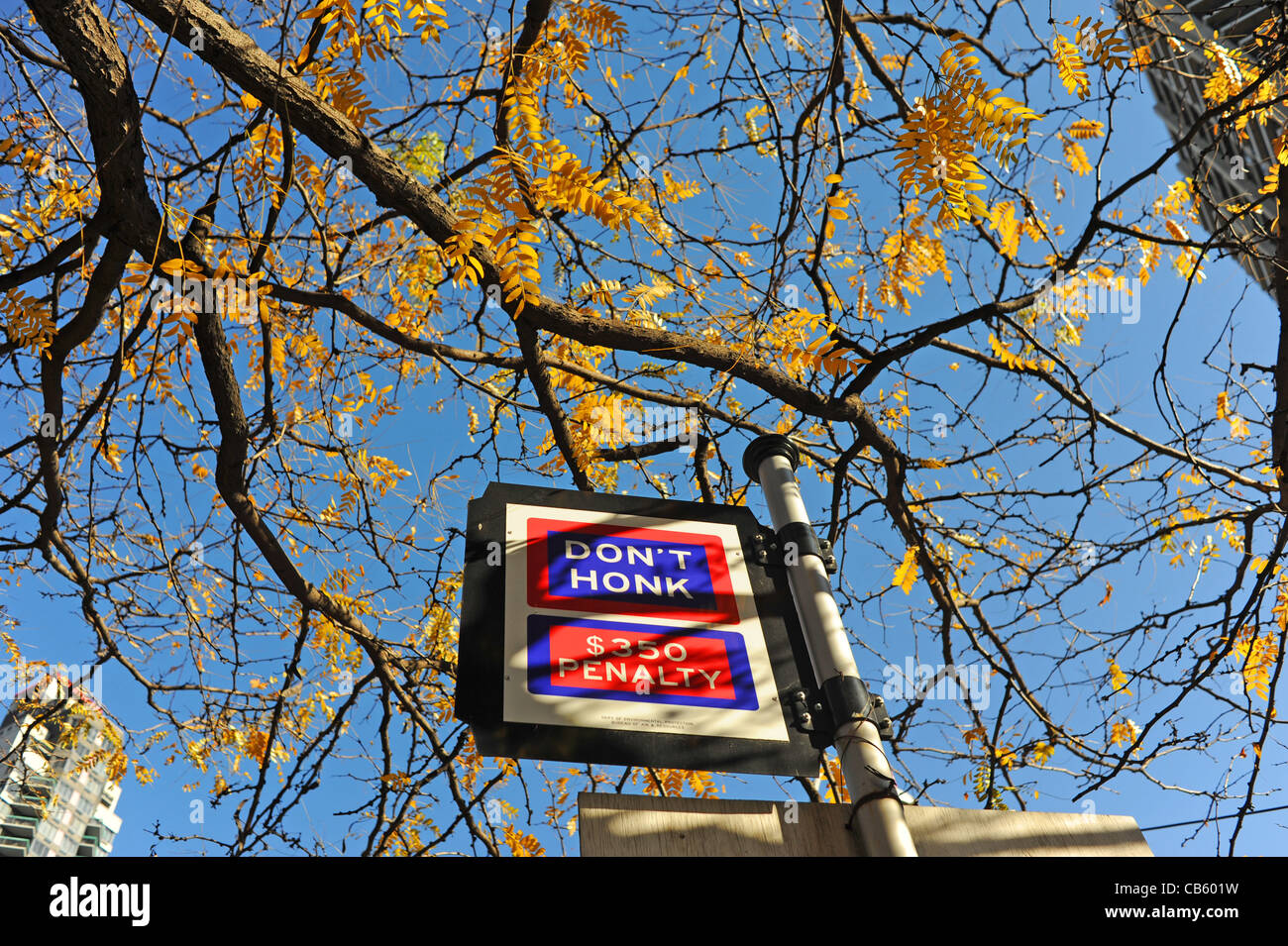 Don't Honk fine sign in Manhattan New York NYC USA Stock Photo