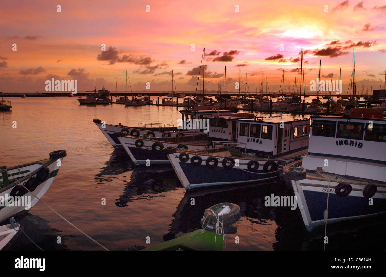 THE SUN SETS OVER THE HARBOUR AT SALVADOR, BRAZIL Stock Photo