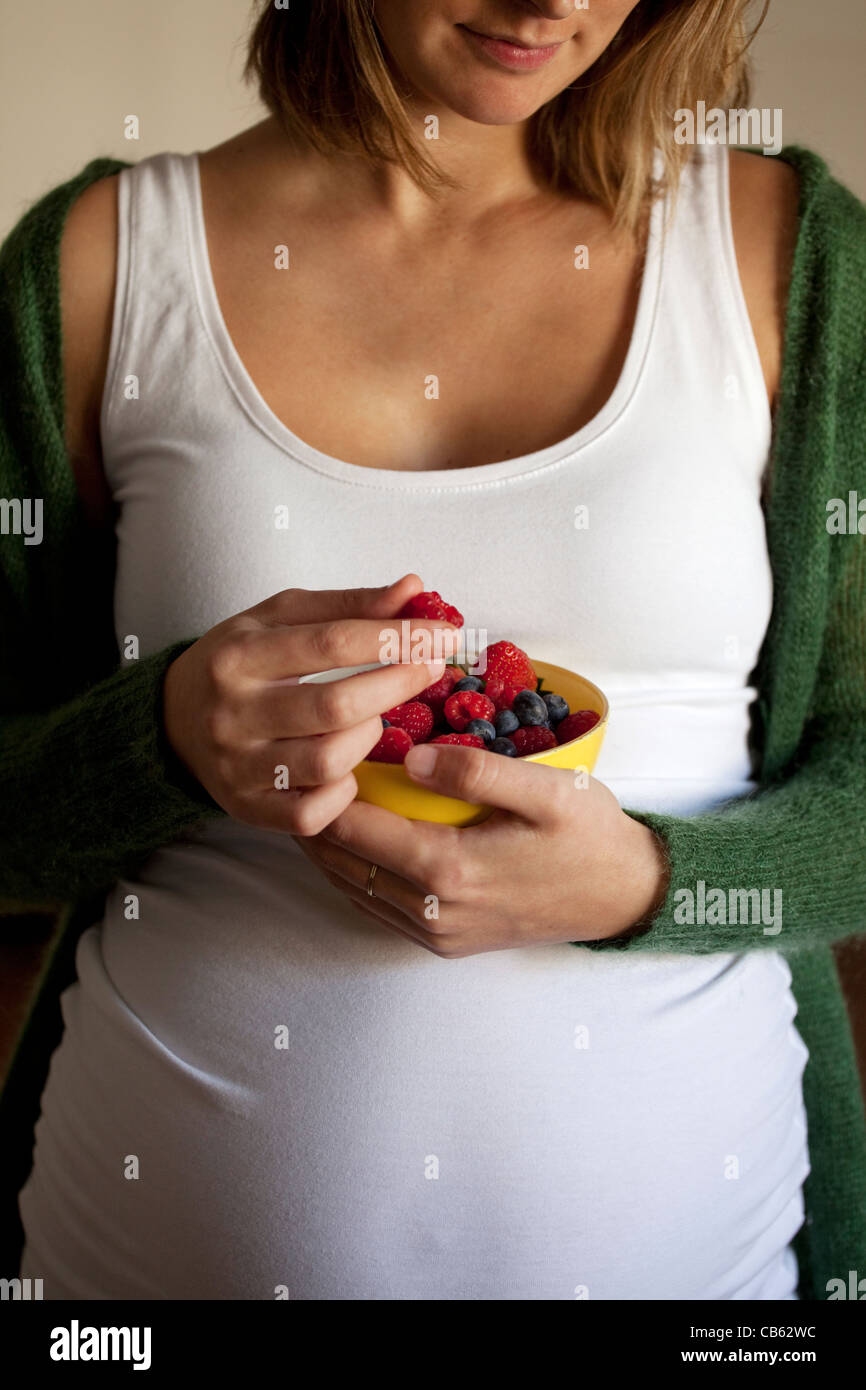 5 months pregnant hires stock photography and images Alamy