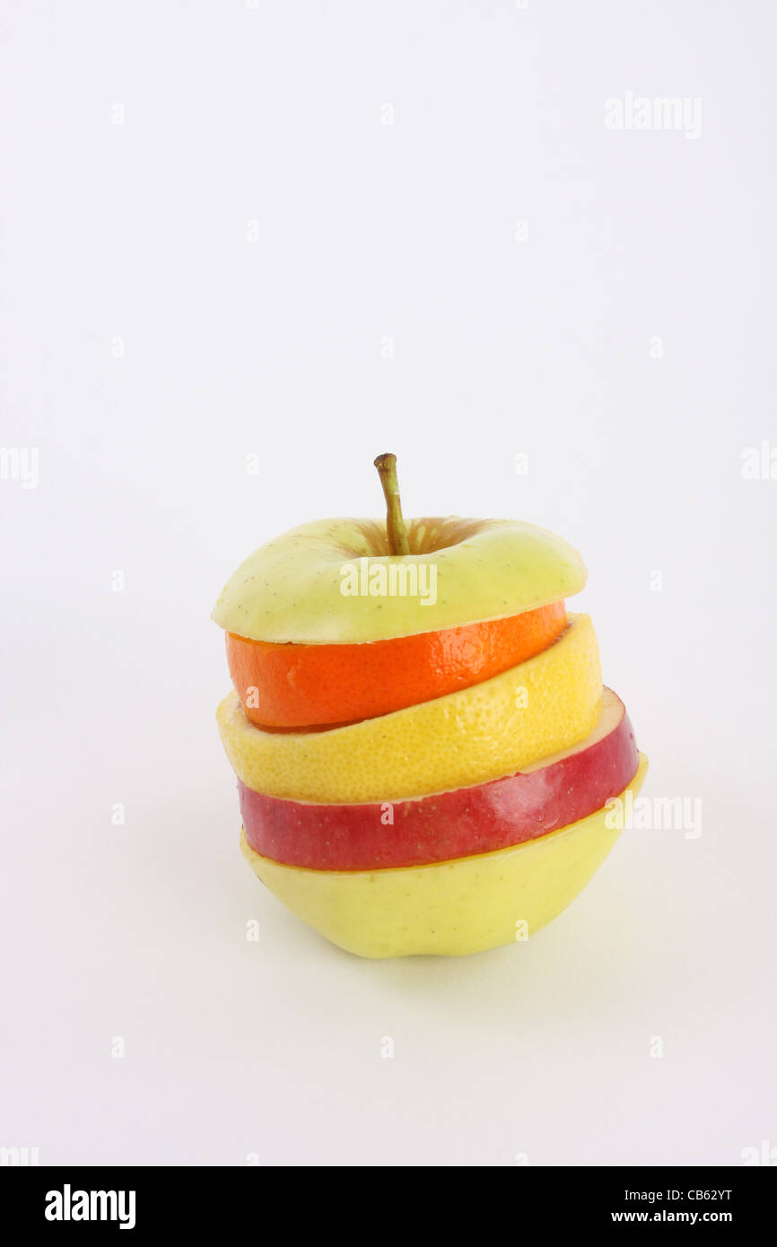 Slices of apples orange and lemon Stock Photo - Alamy