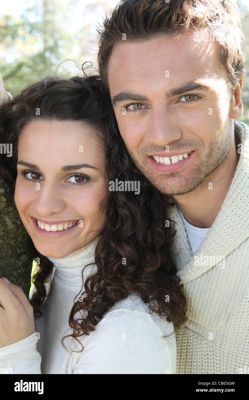 Couple passionate 30s hi-res stock photography and images - Alamy