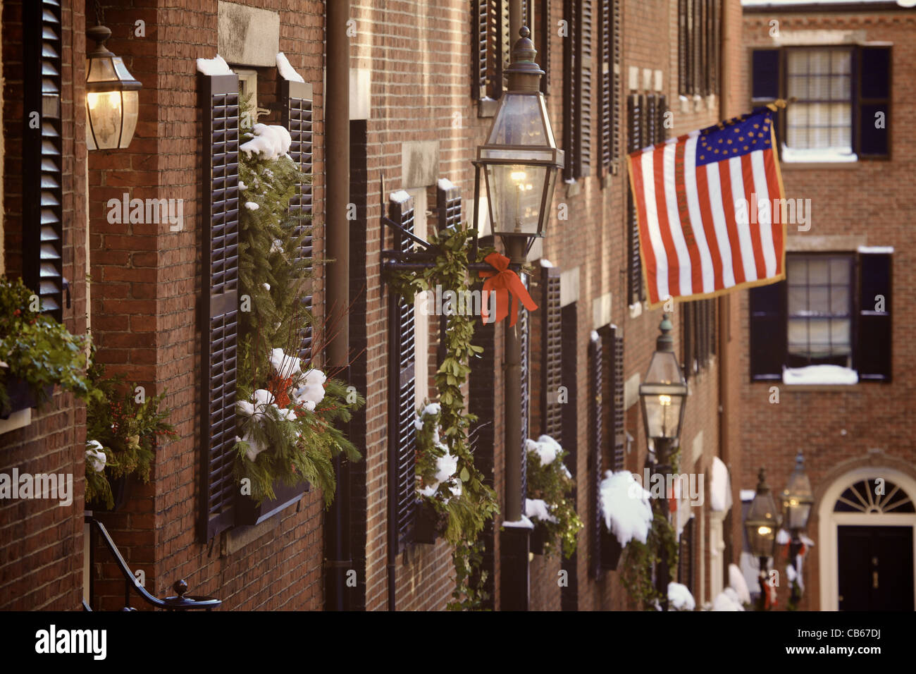 Acorn Street at night, in Beacon Hill, Boston, Massachusetts Stock Photo -  Alamy