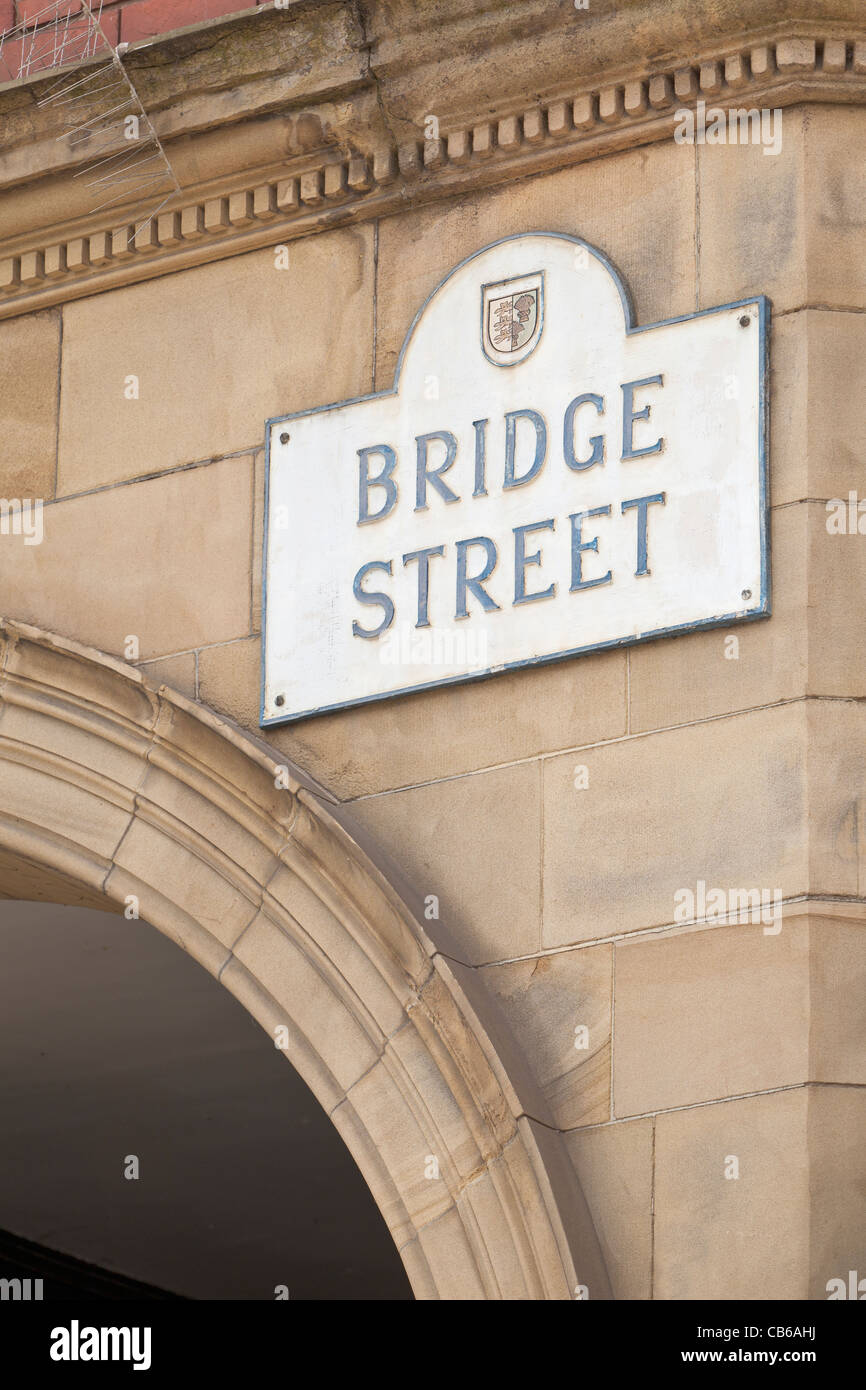 Chester sign hi-res stock photography and images - Alamy