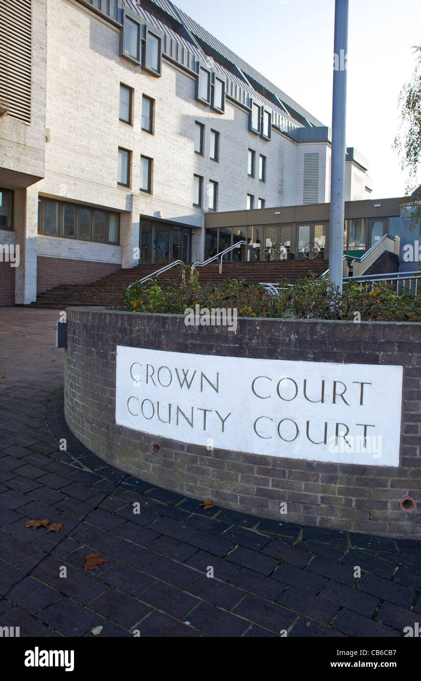 Maidstone Crown Court and County Court outside sign Stock Photo