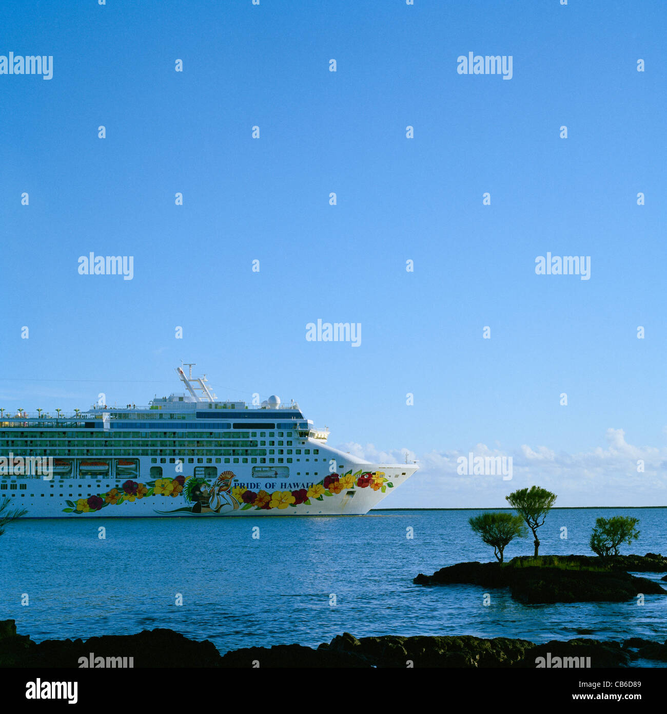 Cruise liner Pride of Hawaii in Hilo Bay Big Island Hawaii Stock Photo