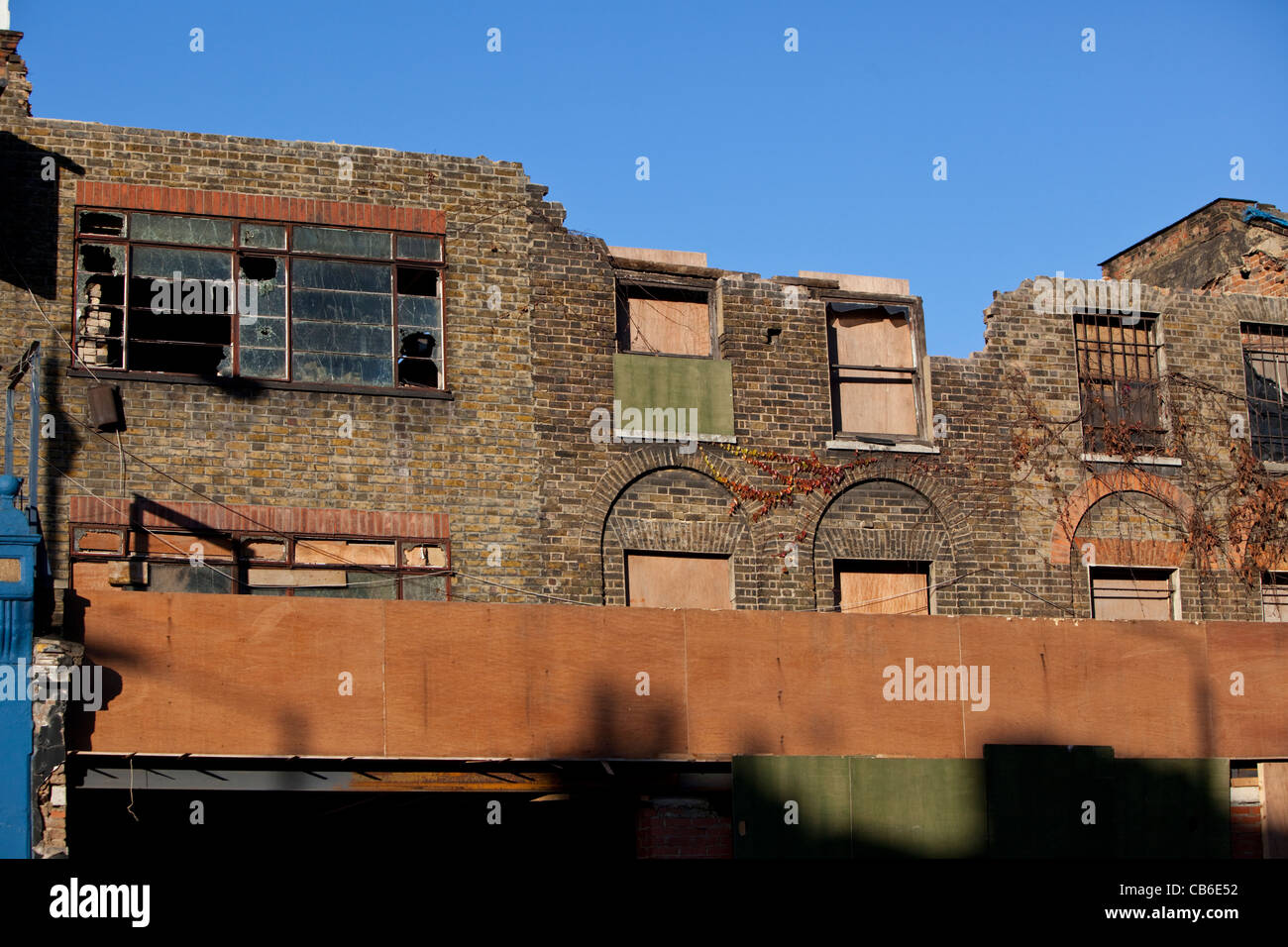 Facade of a derelict building, Hackney Road, London, England, UK, Great Britain. Stock Photo