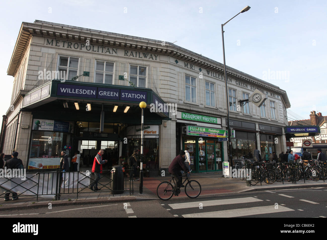 Willesden Green Underground Station and shops Stock Photo Alamy