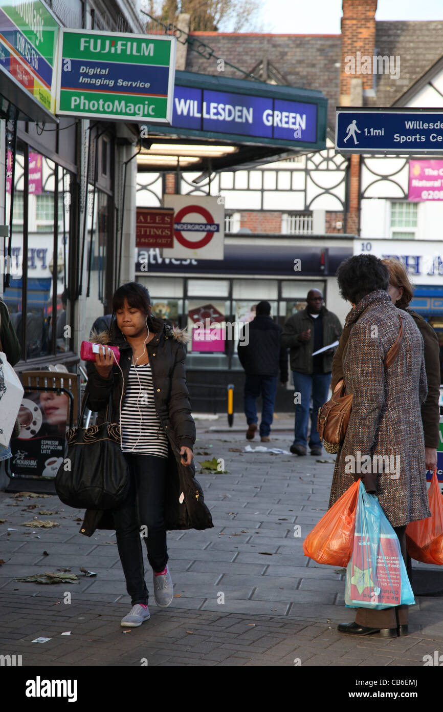 Willesden Green Underground Station and shops Stock Photo