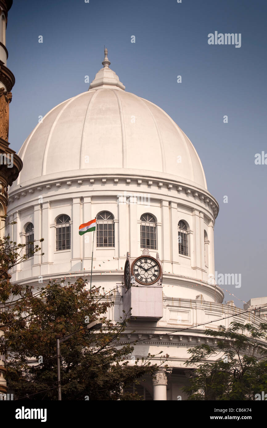 India, West Bengal, Kolkata, BBD Bagh, dome of GPO Building, site of historic Black Hole of Calcutta event Stock Photo