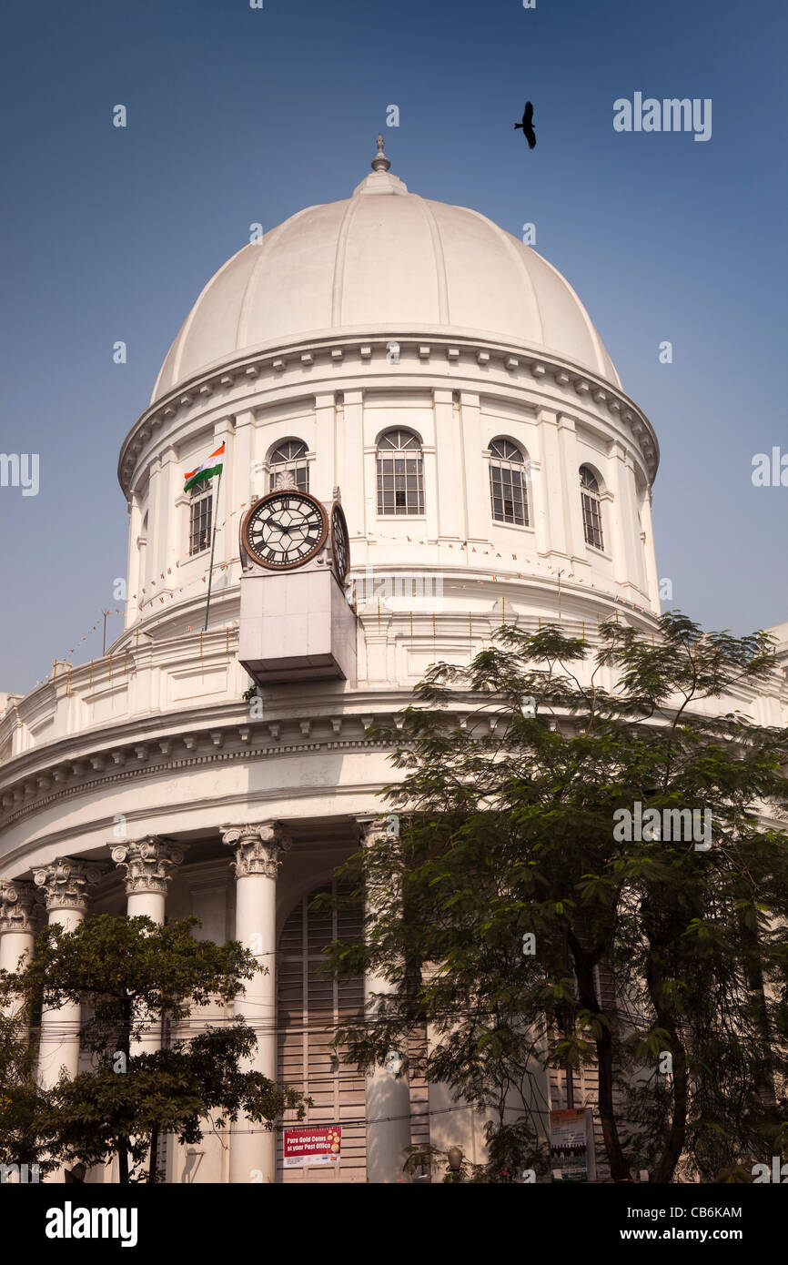 India, West Bengal, Kolkata, BBD Bagh, dome of GPO Building, site of historic Black Hole of Calcutta event Stock Photo