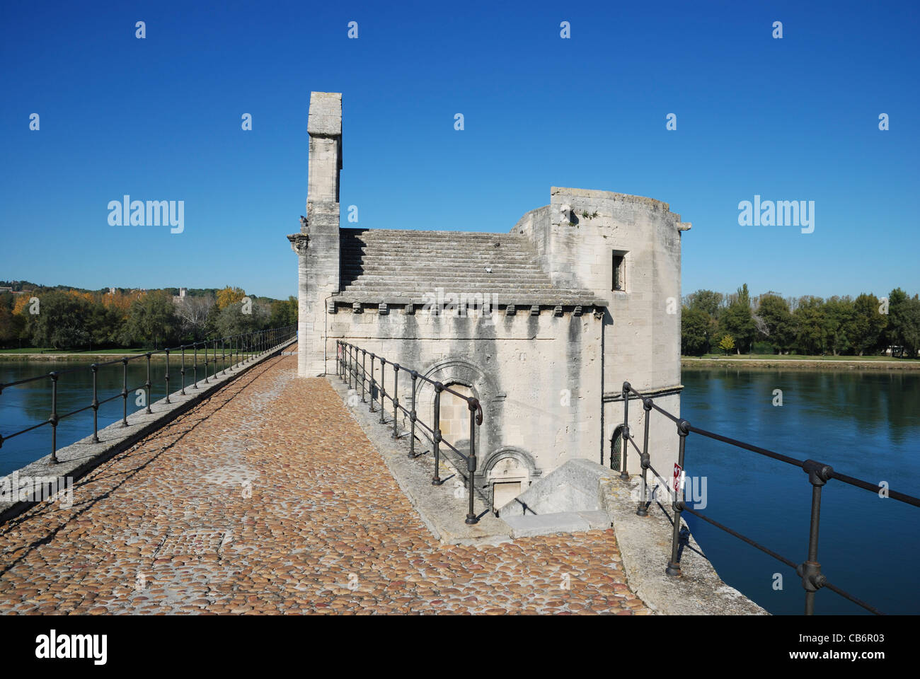 Grimaud  Avignon et Provence