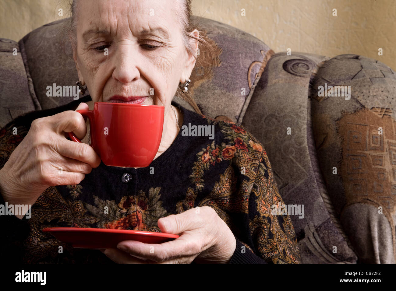 senior with tea Stock Photo - Alamy