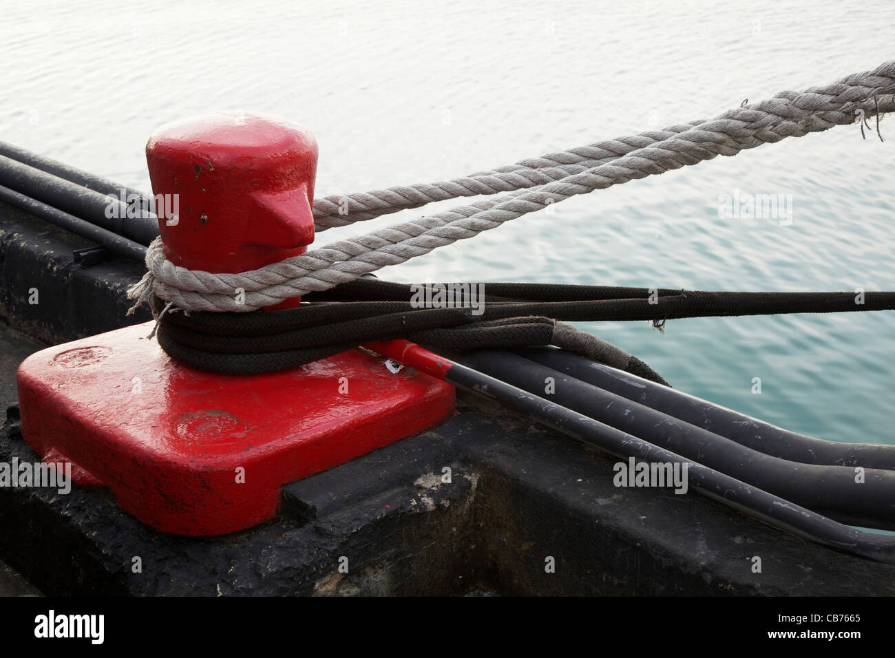 Mooring stanchion and mooring lines. Navy Pier, Chicago, Illinois Stock