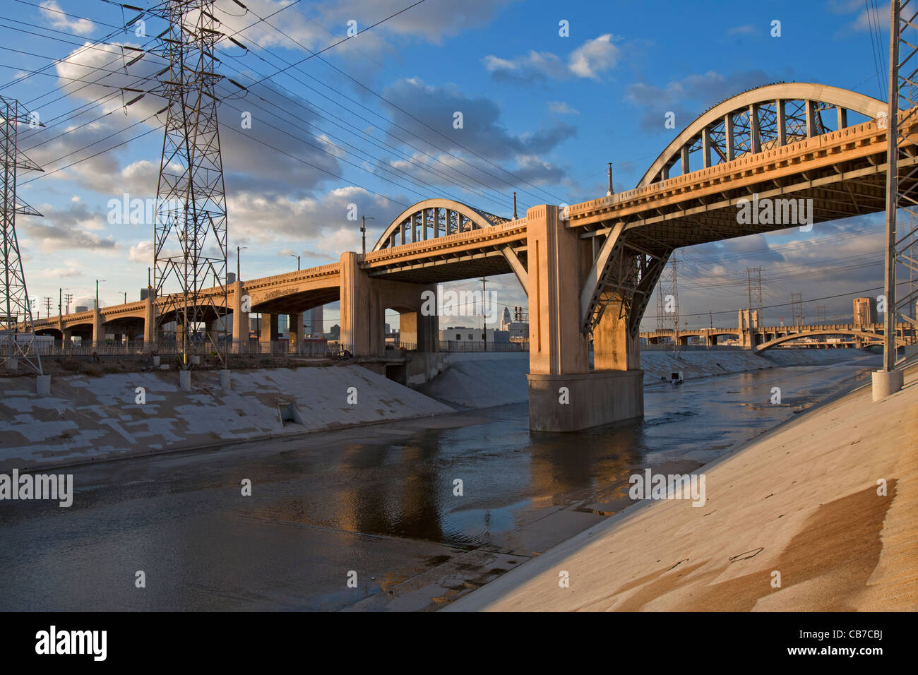 6th Street Bridge over the Los Angeles River, Downtown Los Angeles