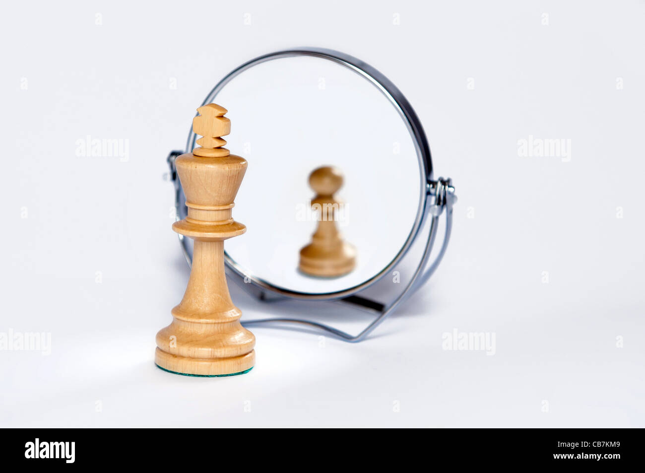 Wallpaper chess, king, mirror, pawn for mobile and desktop