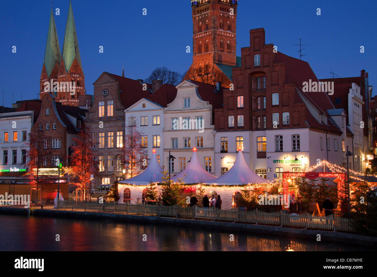 Lubeck christmas market hires stock photography and images Alamy