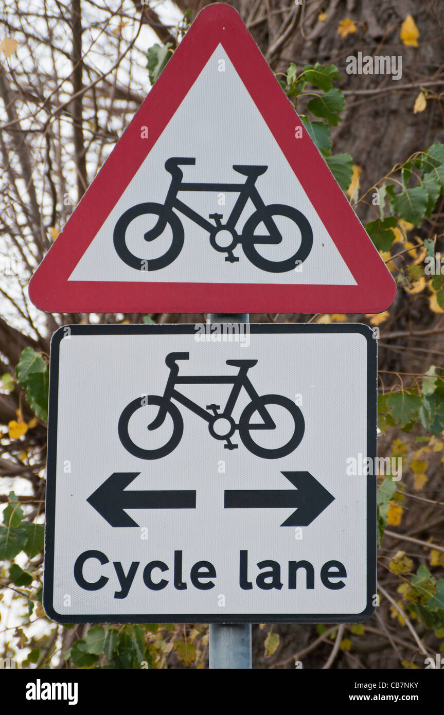 UK Cycle Lane Road Sign Stock Photo Alamy uk-cycle-lane-road-sign-stock-photo-alamy