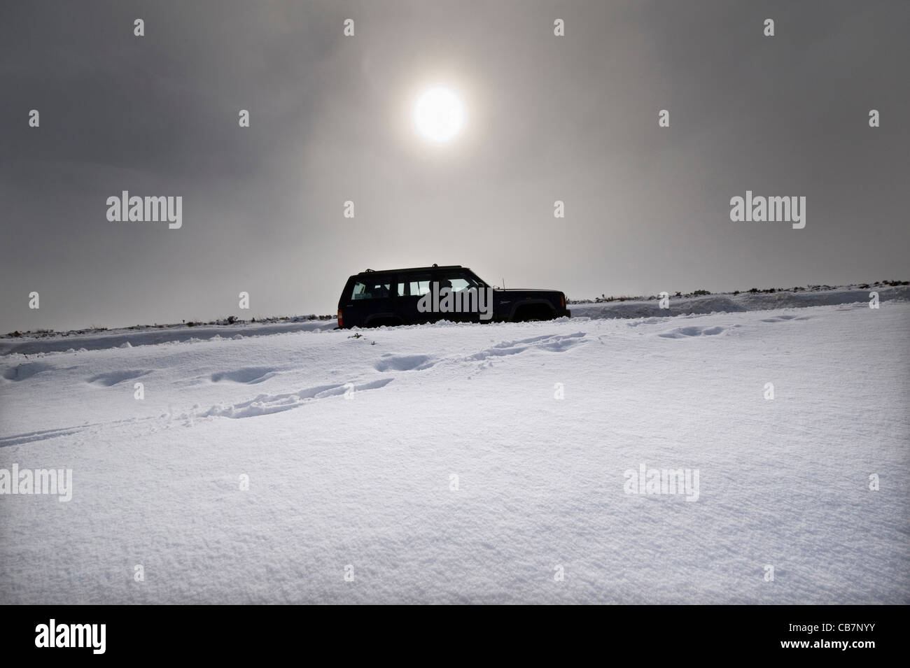 4 wheel drive vehicles hires stock photography and images Alamy