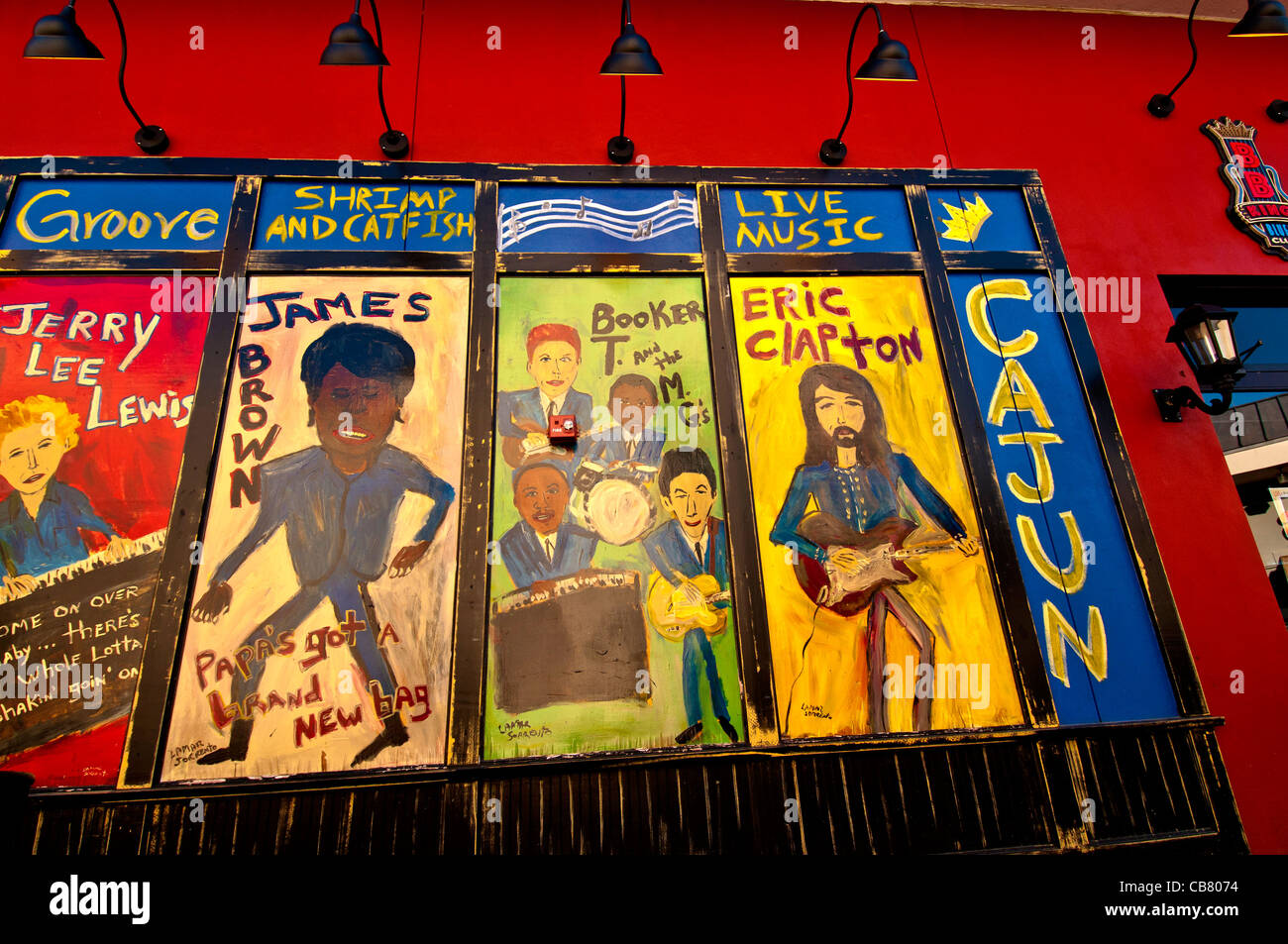 BB King's Restaurant and Blues Club exterior drawings of famous singers