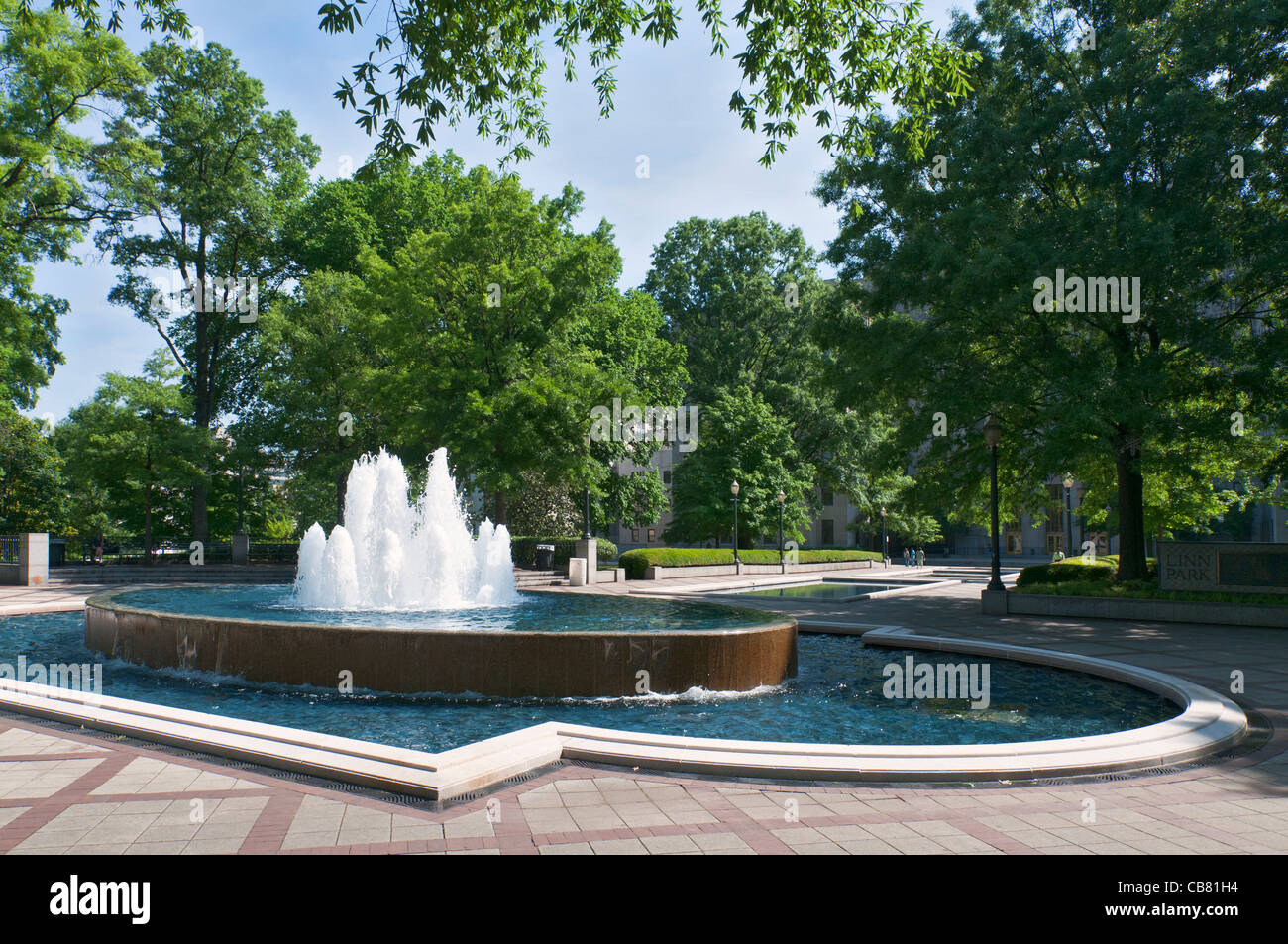 Alabama, Birmingham, Linn Park, fountain Stock Photo Alamy