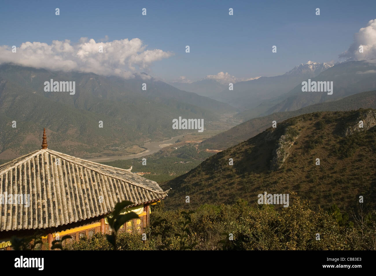 China Yunnan Yulong & Haba Snow Mountain & Yangtze river Stock Photo