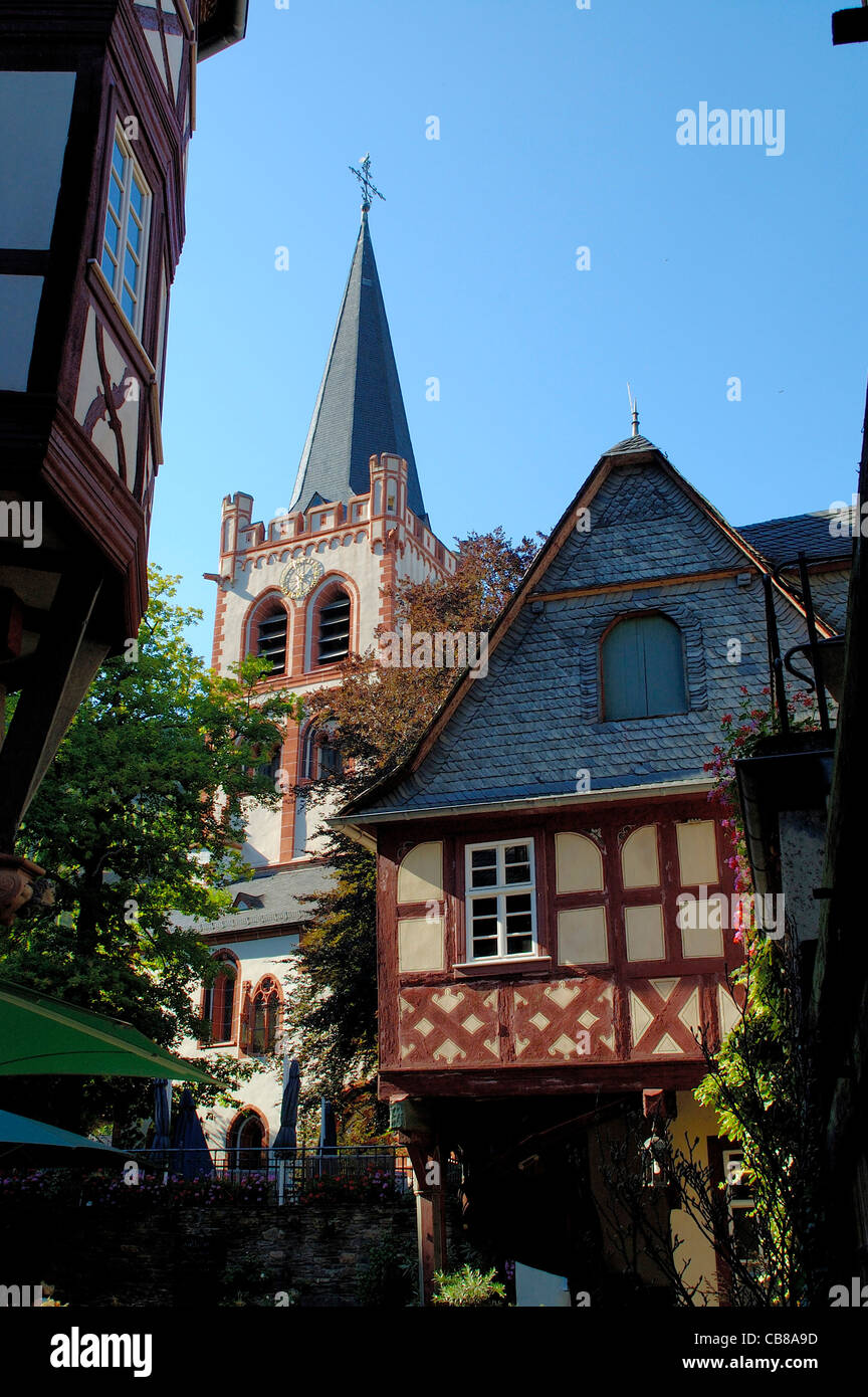 Bacharach am Rhein, Posthof und Kirche St. Peter, Mittelrhein, Rheinland-Pfalz, Deutschland Stock Photo