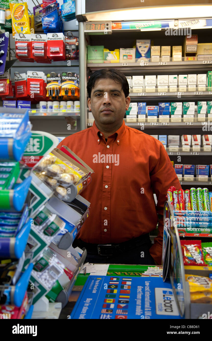 Off licence offlicence hires stock photography and images Alamy