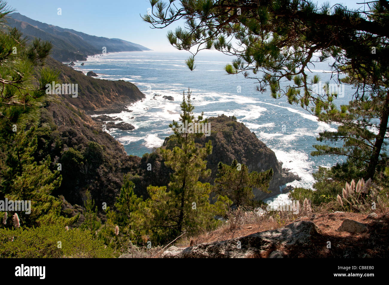 The rugged coastline of Big Sur California Pacific Ocean coast beach ...