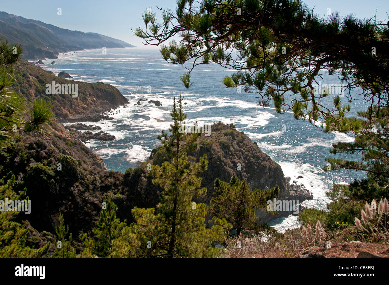 The rugged coastline of Big Sur California Pacific Ocean coast beach ...