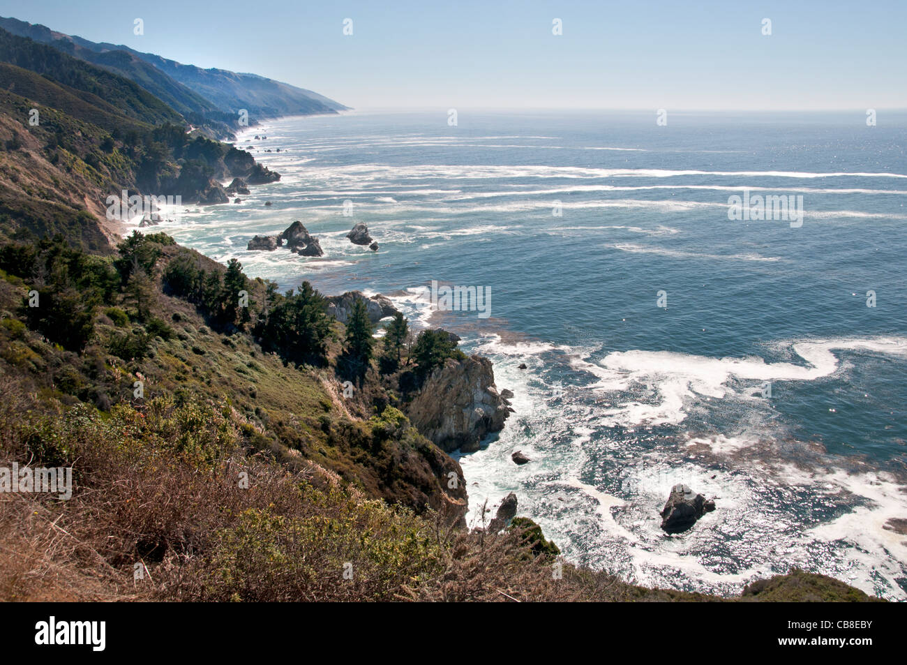 The rugged coastline of Big Sur California Pacific Ocean coast beach ...