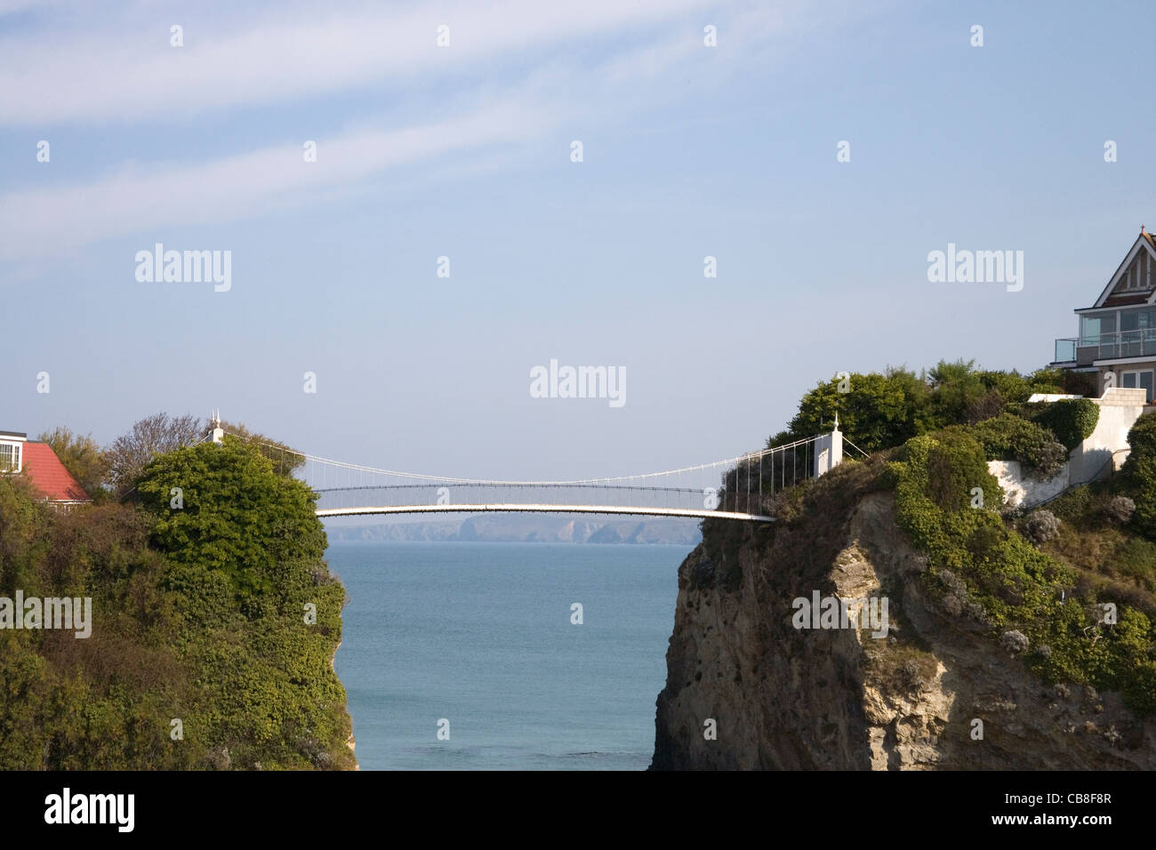 bridge across the rocks at newquay in north cornwall Stock Photo