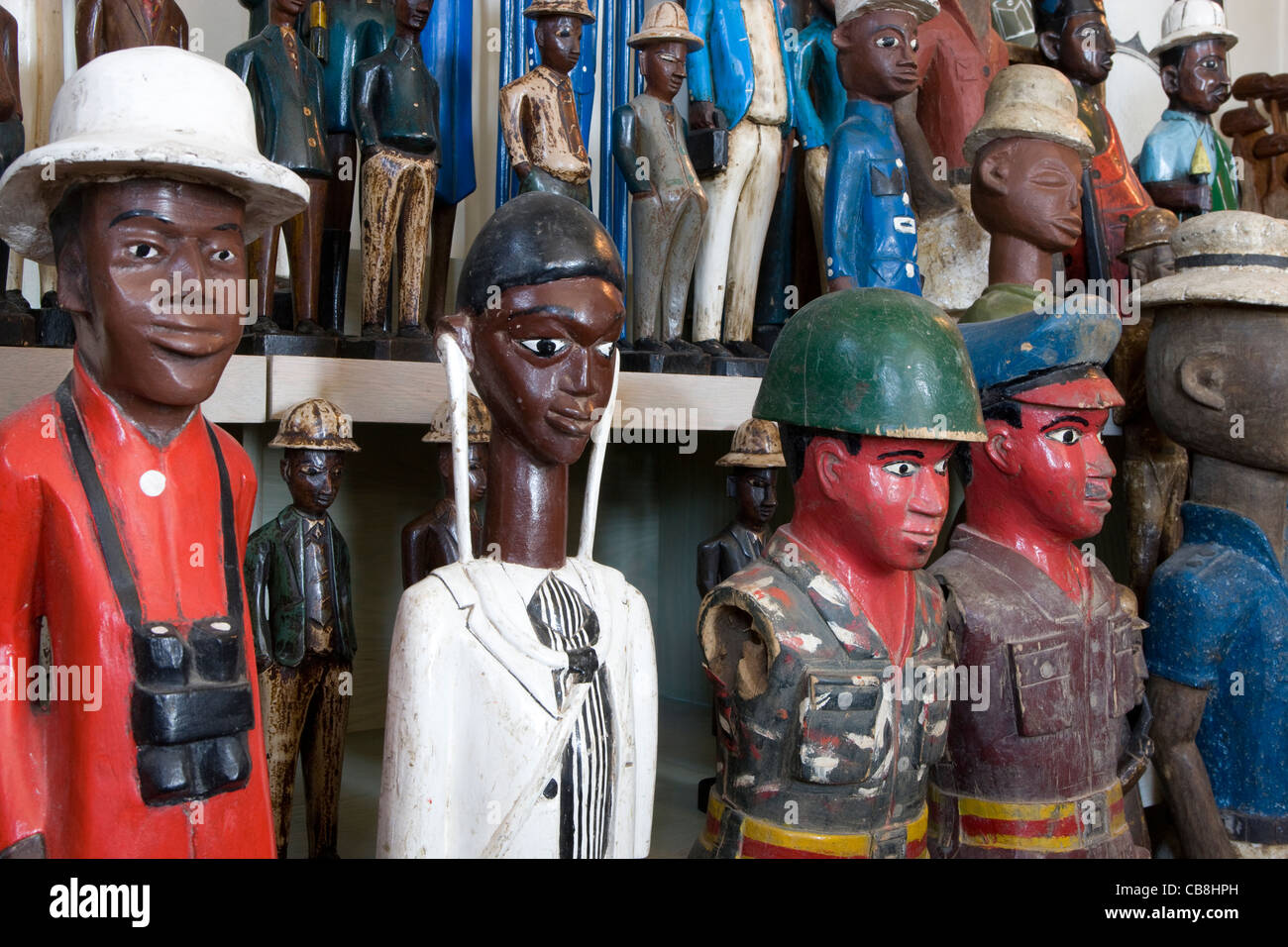 Cape Town: V&A Waterfront - African Trading Post curios Stock Photo - Alamy